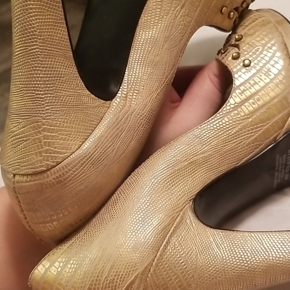 Carlos Santana Heels - Picture 5 of 5